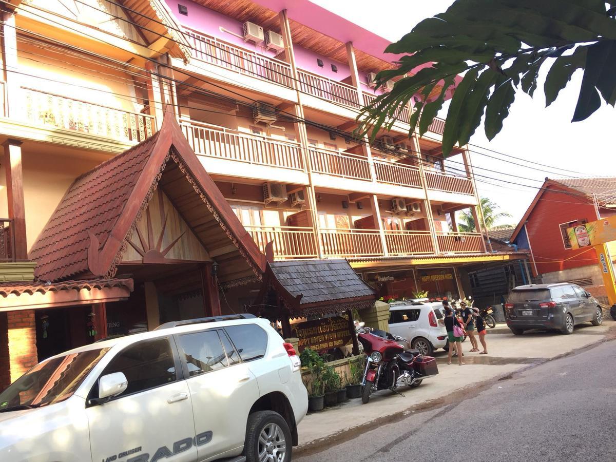 Happy River View Hotel Vang Vieng Esterno foto
